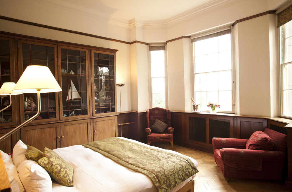 Pelham House Bed & Breakfast Луис Екстериор снимка